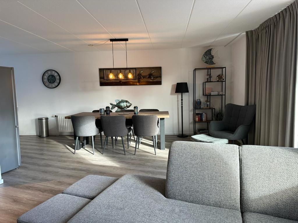 Ferienhaus Am Wasser Lemmer 136 Neu Renoviert Esterno foto